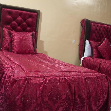 Dar El Karaweine Fez Exterior foto